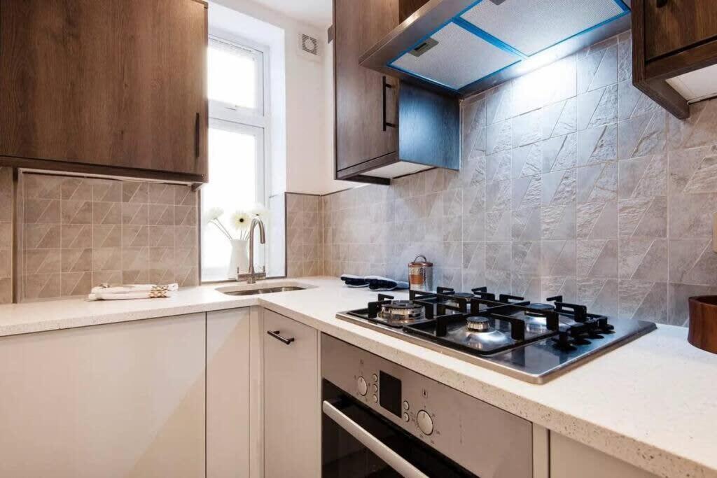 Cozy 1 Bedroom Apartment In Notting Hill 런던 외부 사진